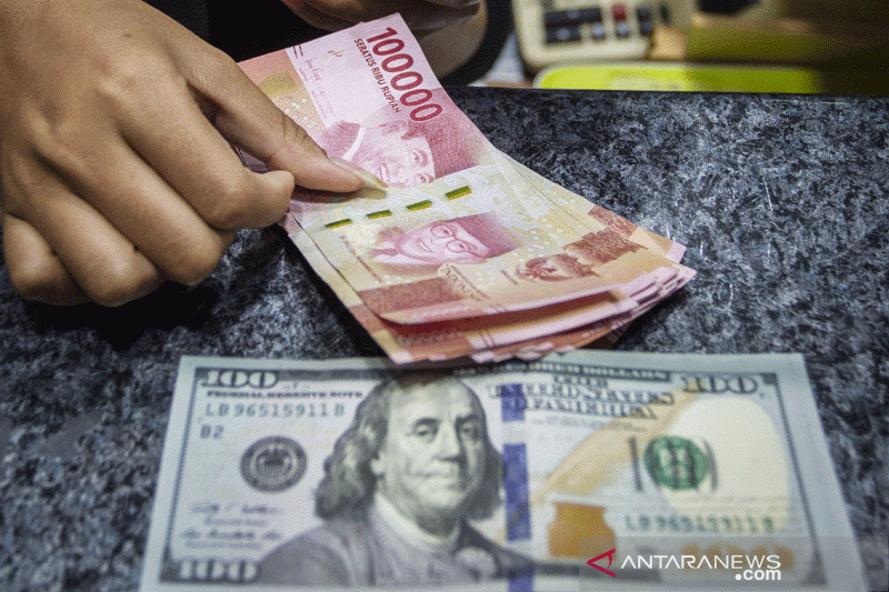 Gawat! Rupiah Nyaris Rp15.000 per Dolar AS, Terpengaruh Sentimen Inflasi