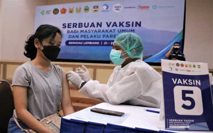 Gelar Vaksinasi, Sesko TNI AU Targetkan 10 Ribu Orang