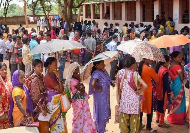 Gelombang Panas Tewaskan 33 Petugas TPS di Hari Terakhir Pemilu India