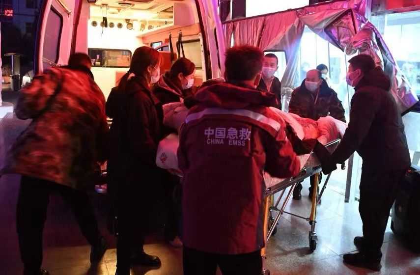 Gempa M6,2 Guncang Tiongkok, 110 Orang Meninggal