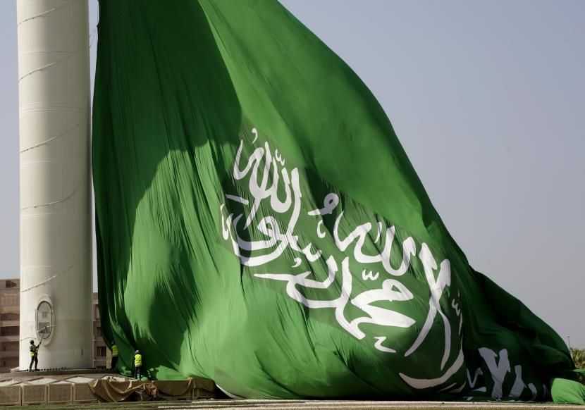 Gempar! Bukan Hilangkan Pujian terhadap Allah, Ini Alasan Sebenarnya Arab Saudi Ubah Undang-undang Bendera Bertuliskan Tauhid