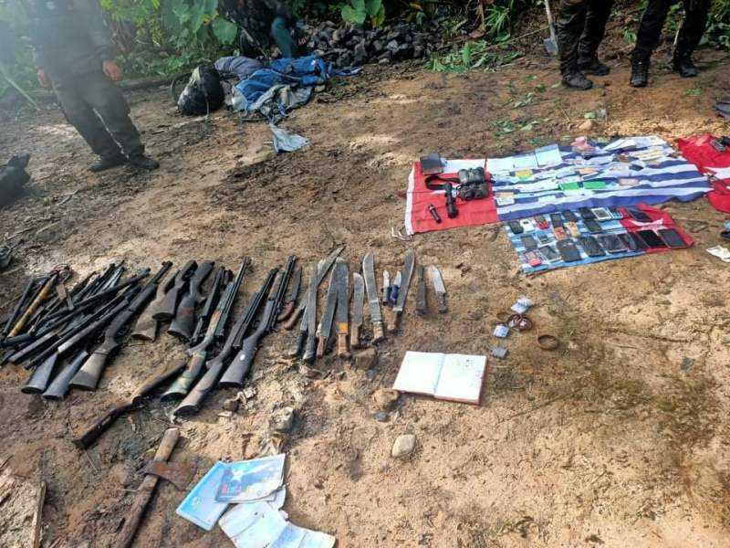 Gempar! Senjata KKB Ternyata dari Oknum Polisi, Prajurit TNI Berhasil Tangkap Dua Oknum Penjual Amunisi