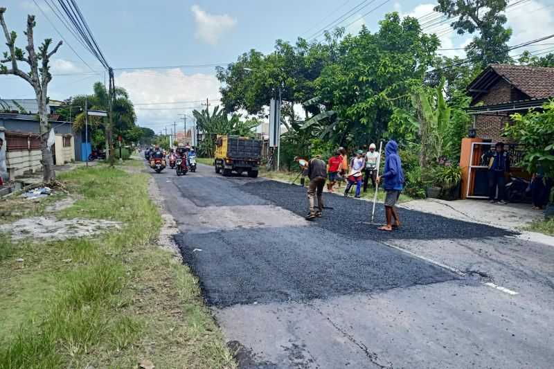 Gerak Cepat, Banyuwangi Kebut Perbaikan Infrastruktur Jalan Jelang Arus Mudik