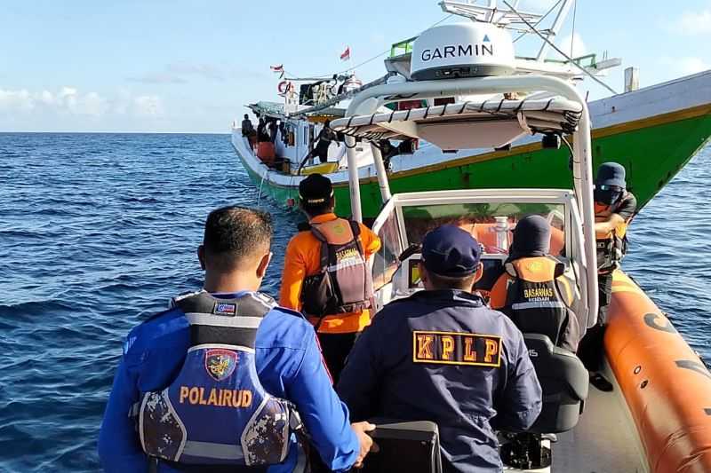 Gerak Cepat, Basarnas Kendari Turunkan Tim Cari Nelayan yang Jatuh dari Perahu