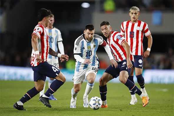 Gol Nicolas Otamendi Bawa Argentina Tekuk Paraguay 1-0