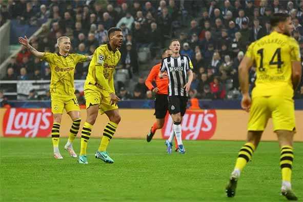 Gol Tunggal Felix Nmecha Bawa Dortmund Kalahkan Newcastle 1-0