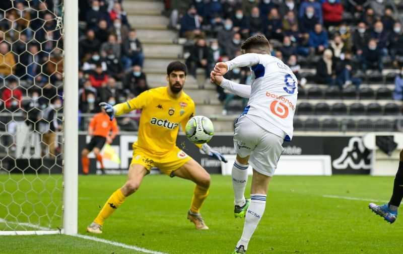 Gol Tunggal Gamerio Bawa Strasbourg Tundukkan Angers