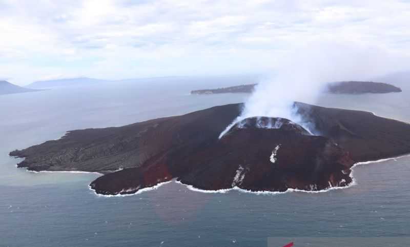 Gunung Anak Krakatau Beberapa Kali Alami Erupsi