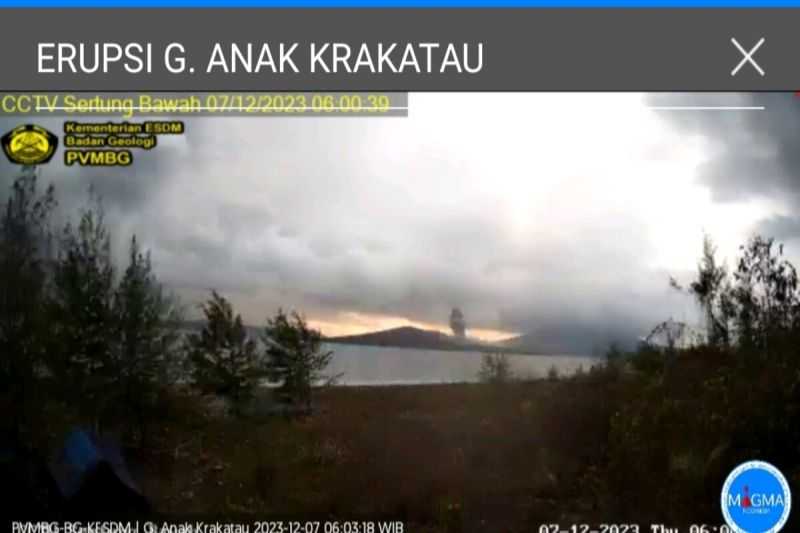 Gunung Anak Krakatau Kembali Erupsi, Warga Dilarang Mendekat