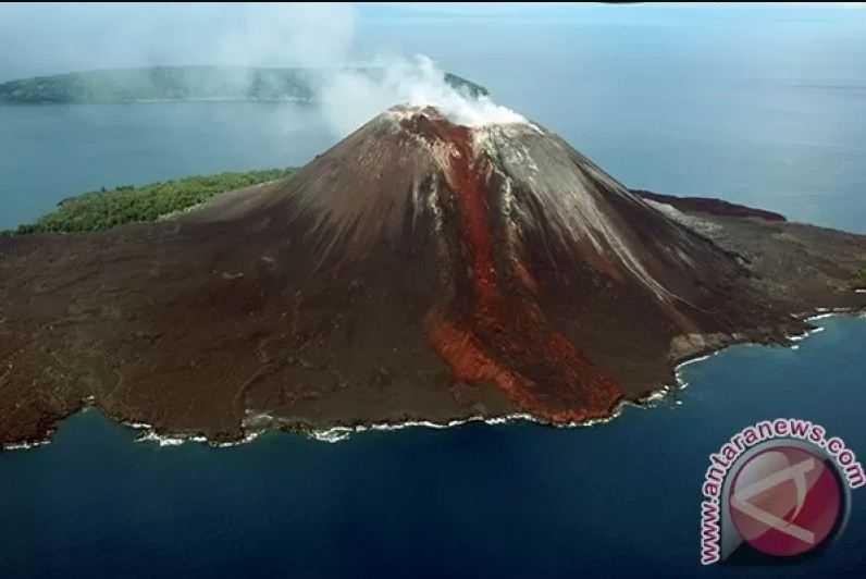 Gunung Anak Krakatau Siaga 3, Warga Dilarang Mendekati Areal Kawah