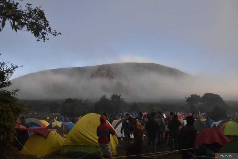 Gunung Dempo Erupsi, Aktivitas Pendakian Ditutup Selama Sepekan