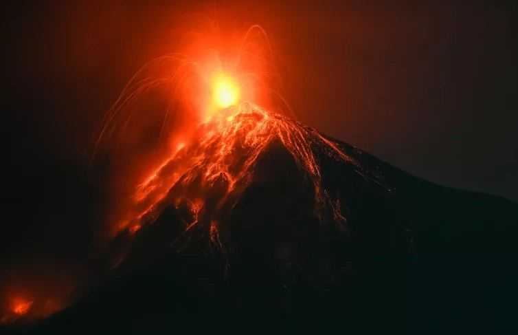 Gunung Paling Aktif di Amerika Meletus, Ratusan Warga Guatemala Dievakuasi