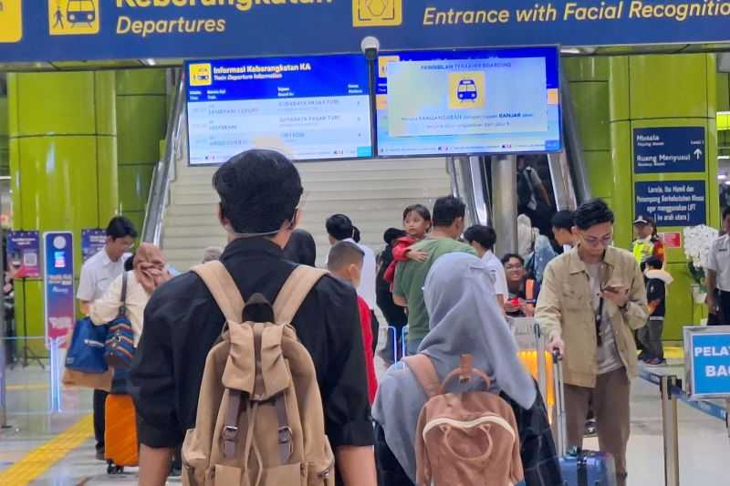 H-5 Lebaran, 17.994 Orang Tinggalkan Jakarta Lewat Stasiun Gambir