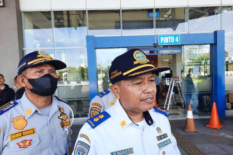 H-7 Lebaran, Pemudik di Terminal Pulo Gebang Masih Sepi