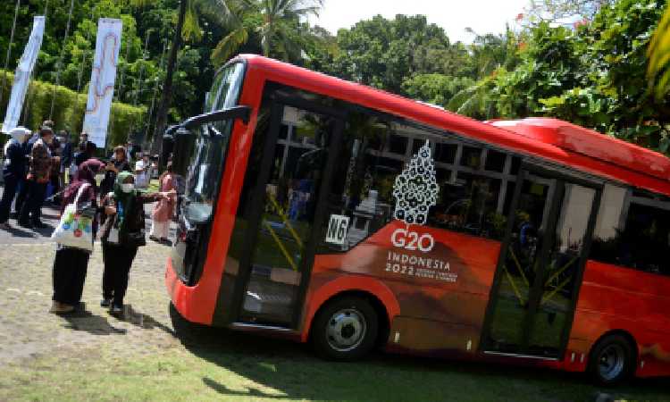 Hadir di KTT G20, Bus Listrik Merah Putih Bentuk Komitmen RI Transisi Energi