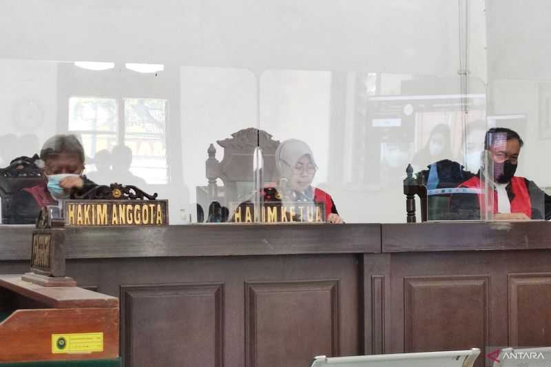 Hakim Putuskan Sidang Bupati Nonaktif Kabupaten Bogor, Ade Yasin, Berlanjut ke Tahap Pembuktian