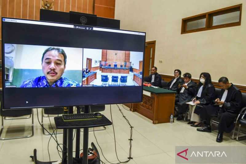 Hakim Vonis Roy Suryo 9 Bulan Penjara, JPU Akan Ajukan Banding