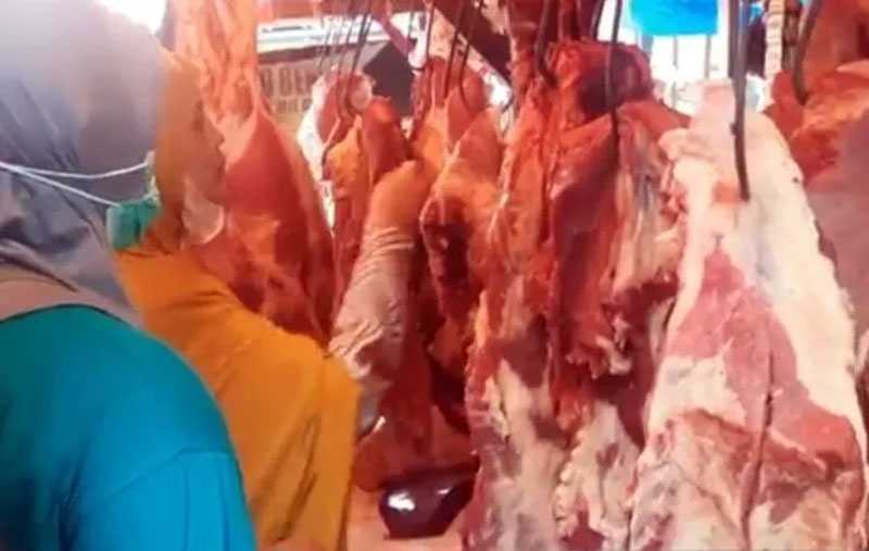 Harga Daging Sapi di Pasar Kramat Jati Naik