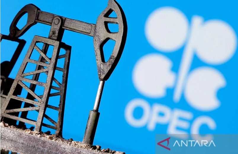 Harga Minyak Mentah Naik Pasca OPEC+ Pertahankan Pengurangan Produksi