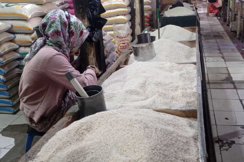 Harus Gerak Cepat Cegah Lonjakan Inflasi, Harga Sejumlah Bahan Pokok di Lebak Masih Tinggi