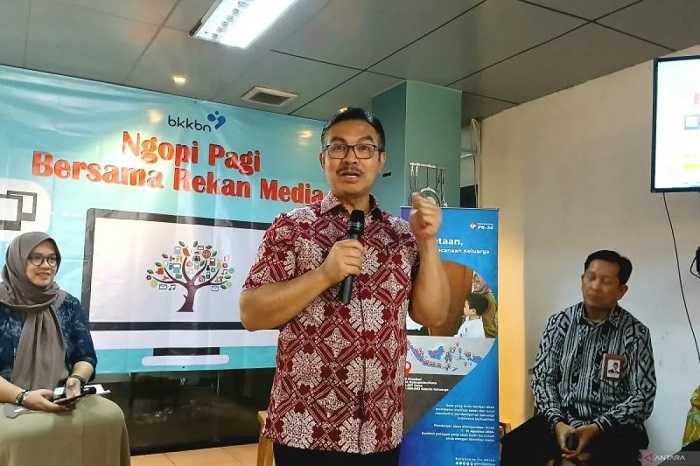 Hasto Minta Daerah Prioritaskan Pengadaan Kontrasepsi Jangka Panjang