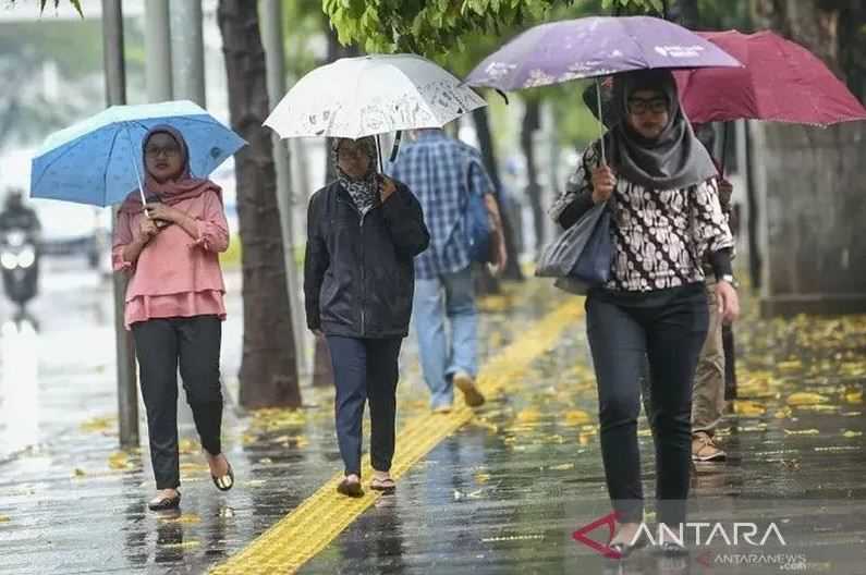 Hati-hati, BMKG Keluarkan Peringatan, Kondisi Ini Sebabkan Sebagian Wilayah Indonesia Diguyur Hujan