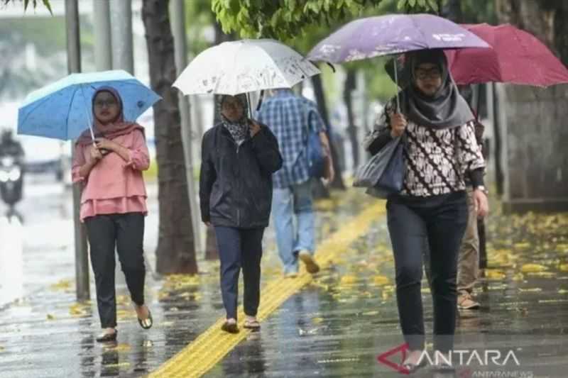 Hati-hati, BMKG: Seluruh Wilayah Jakarta Diguyur Hujan Pada Siang Hari