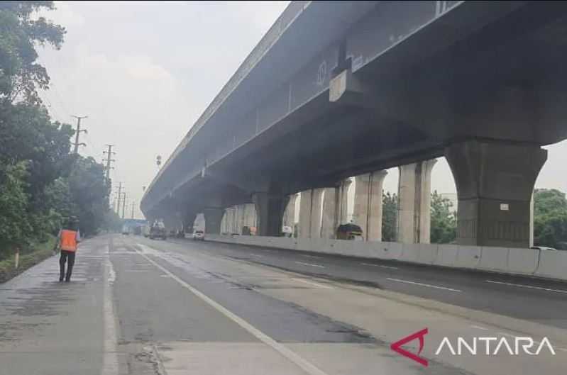Hati-hati Lewat Jalan Tol Jakarta-Cikampek, Jasa Marga Sedang Lakukan Perbaikan