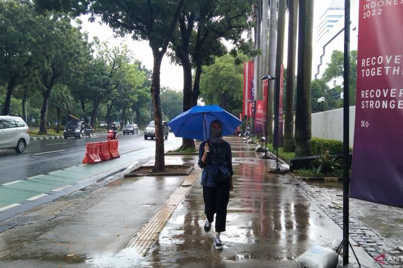 Hati-hati ya, Dua Wilayah Jakarta Ini Diperkirakan Bakal Hujan Petir di Siang dan Sore Hari
