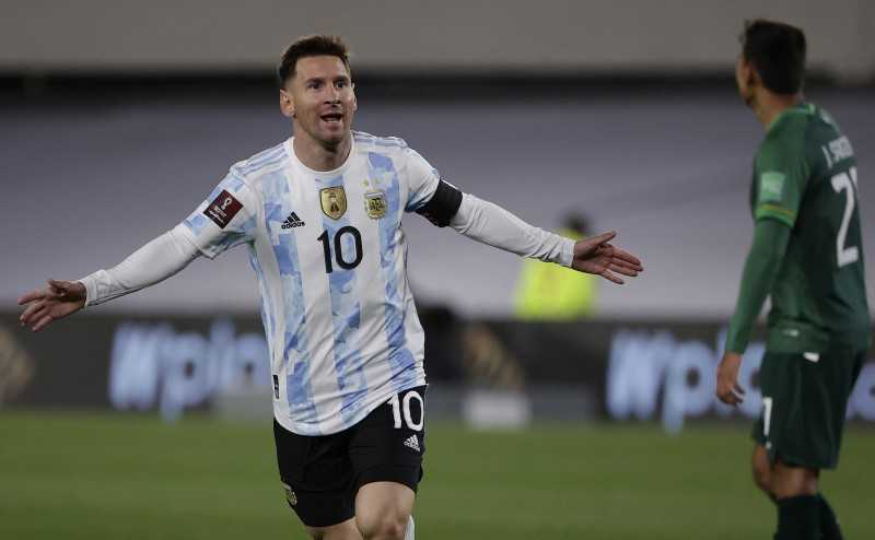 “Hattrick' Lionel Messi Bawa Argentina Tekuk Bolivia