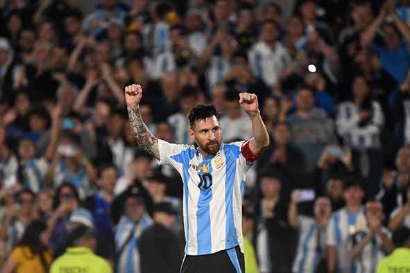 “Hattrick Messi Bawa Argentina Atasi Bolivia