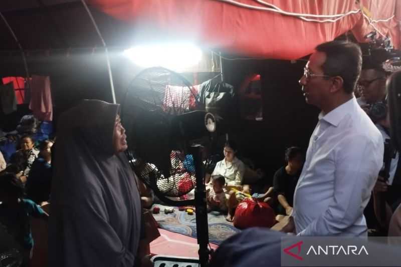 Heru Minta PAM JAYA Tambah Pasokan Air di Pengungsian Korban Kebakaran