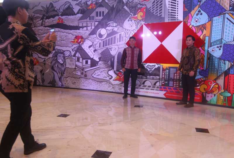 HSBC Indonesia Hadirkan Perjalanan Sejarah 140 tahun di Indonesia dalam Bentuk Seni Mural 4