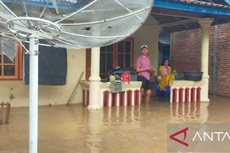 Hujan Lebat akibatkan Banjir Bandang dan Longsor Terjang Kabupaten Sumbawa