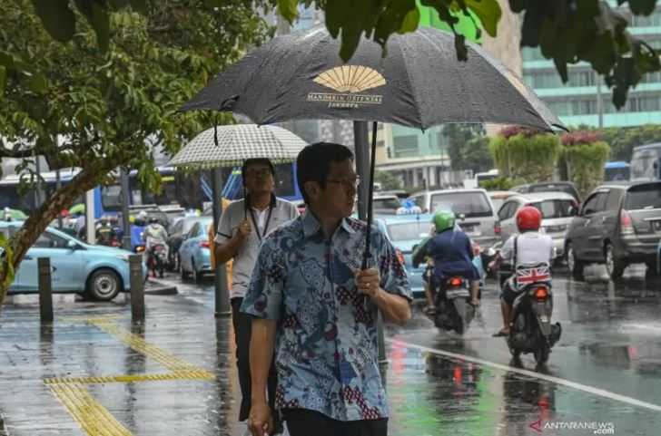 Hujan Masih Akan Guyur Beberapa Kota Besar Siang dan Malam Hari