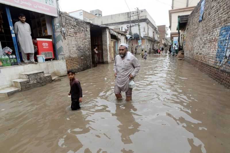 Hujan Picu Banjir Bandang di Pakistan Utara