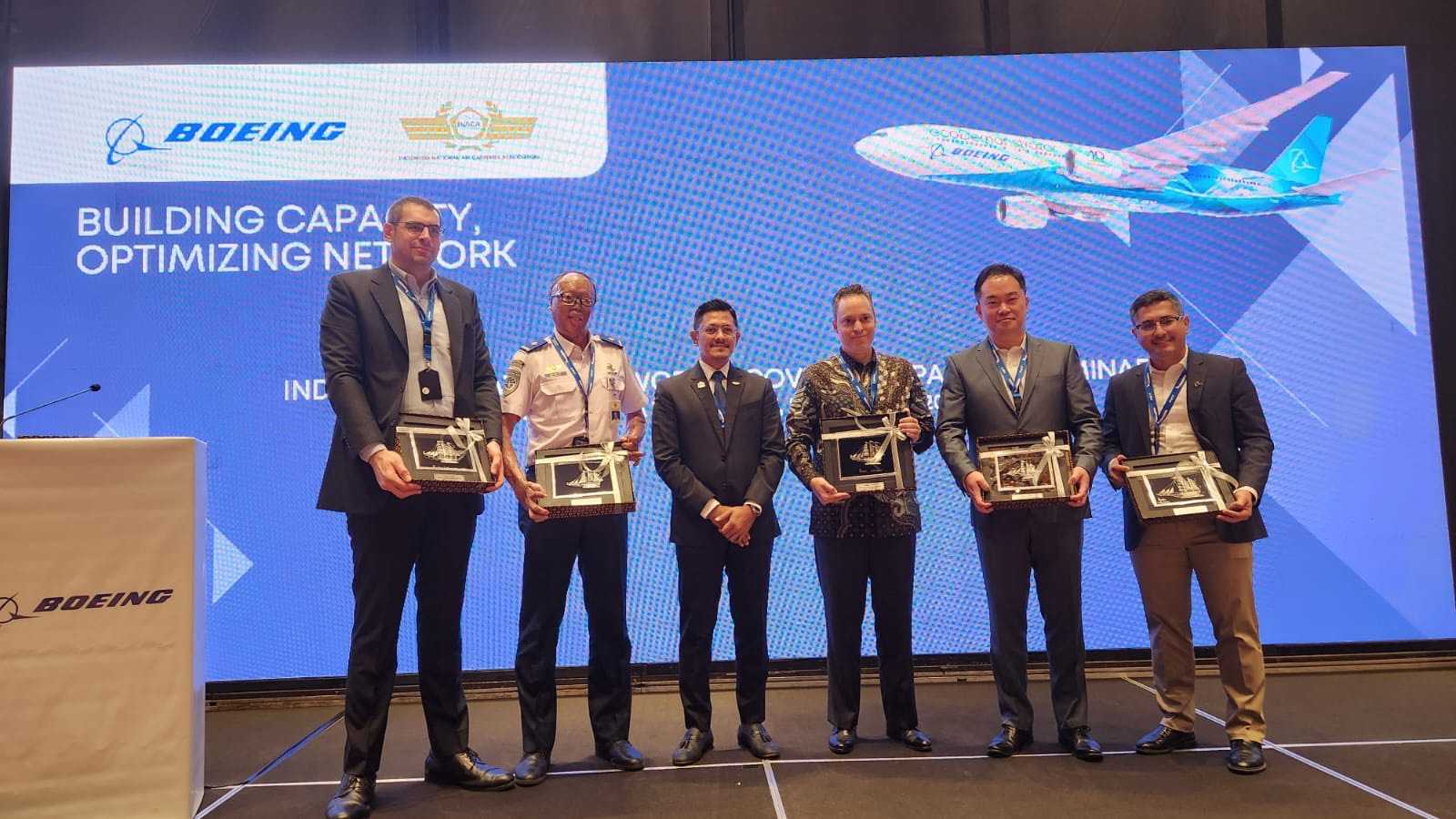 INACA-Boeing Perluas Jaringan Penerbangan di Indonesia