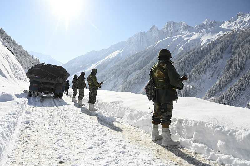India akan Imbangi Jumlah Pasukan Tiongkok di Perbatasan