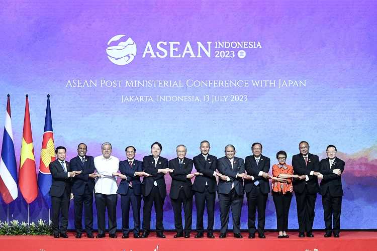 Indonesia Ajak Jepang Kembangkan Ekosistem Kendaraan Listrik di Asean