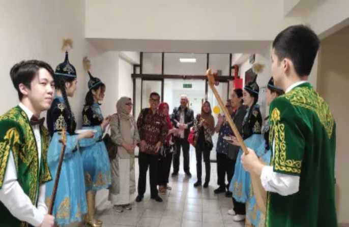 Indonesian Corner Berdiri di Universitas di Kazakhstan