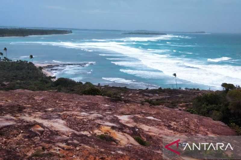 Informasi Cuaca Terbaru, BMKG Natuna: Waspadai Angin Kencang dan Gelombang 9 Meter