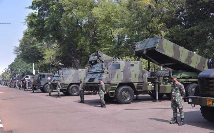 Ini Deretan Kendaraan Perang yang Dipamerkan Saat HUT TNI di Dekat Istana Merdeka