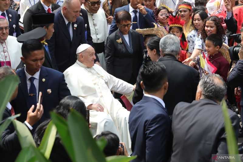 Ini Pidato Lengkap Paus Fransiskus di Hadapan Sejumah Tokoh