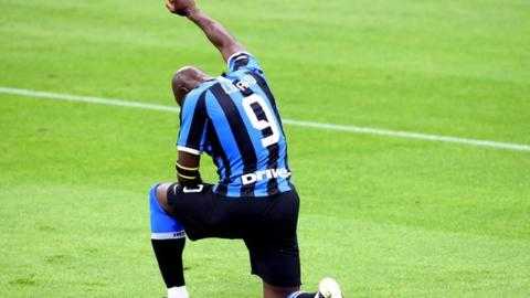 Inter Milan Abaikan Tawaran Fantastis Chelsea untuk Romelu Lukaku
