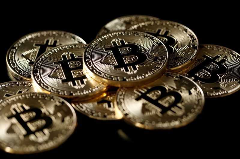 Investor Aset Kripto Makin Cemas, Harga Bitcoin Turun lebih dari 50% Sepanjang Tahun Ini
