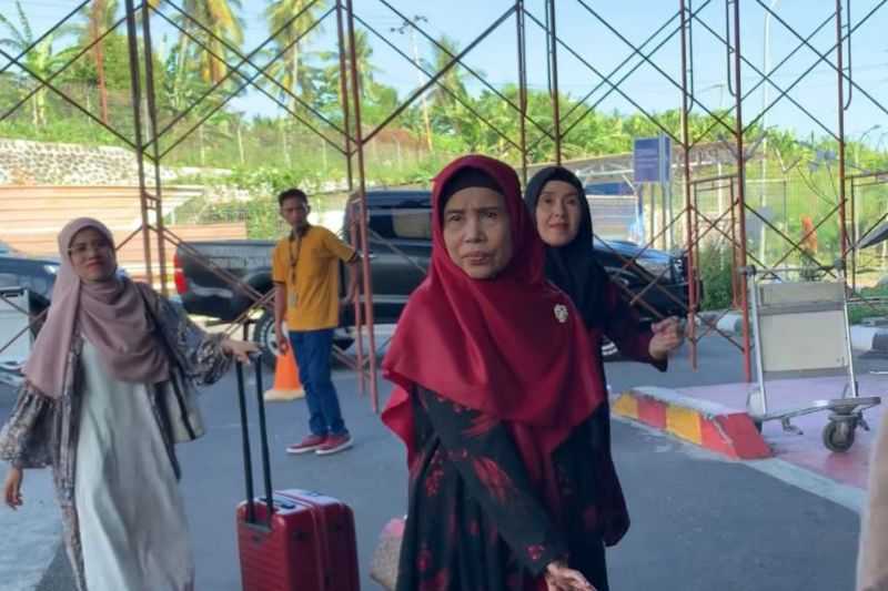 Istri dan Anak Gubernur Maluku Utara Terbang ke Jakarta Usai OTT oleh KPK