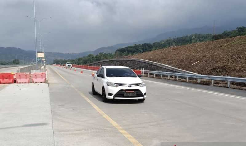 Jalur Fungsional Tol Cisumdawu Mulai Dibuka pada Minggu H-6 Lebaran