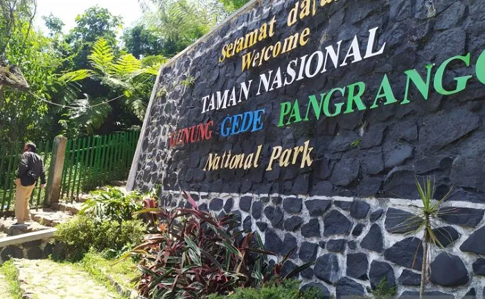 Jalur Pendakian Gunung Gede dan Pangrango Ditutup Antara 17-27 April