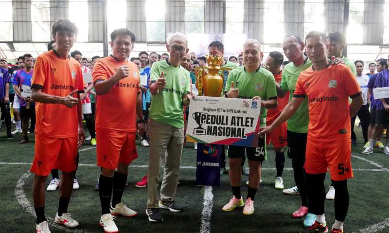 Jamkrindo Beri Bantuan kepada Empat Mantan Atlet Nasional 1