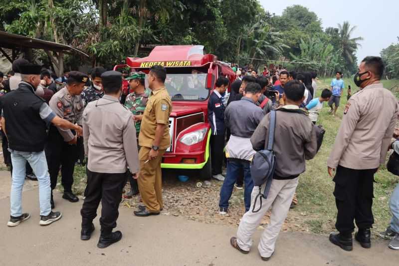 Jangan Asal Modif Kendaraan, Perakit Odong-odong Ini Jadi Tersangka Setelah Mobil Rakitannya Tertabrak Kereta